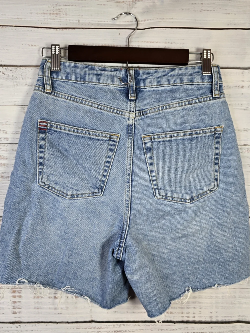 BDG 90s style
